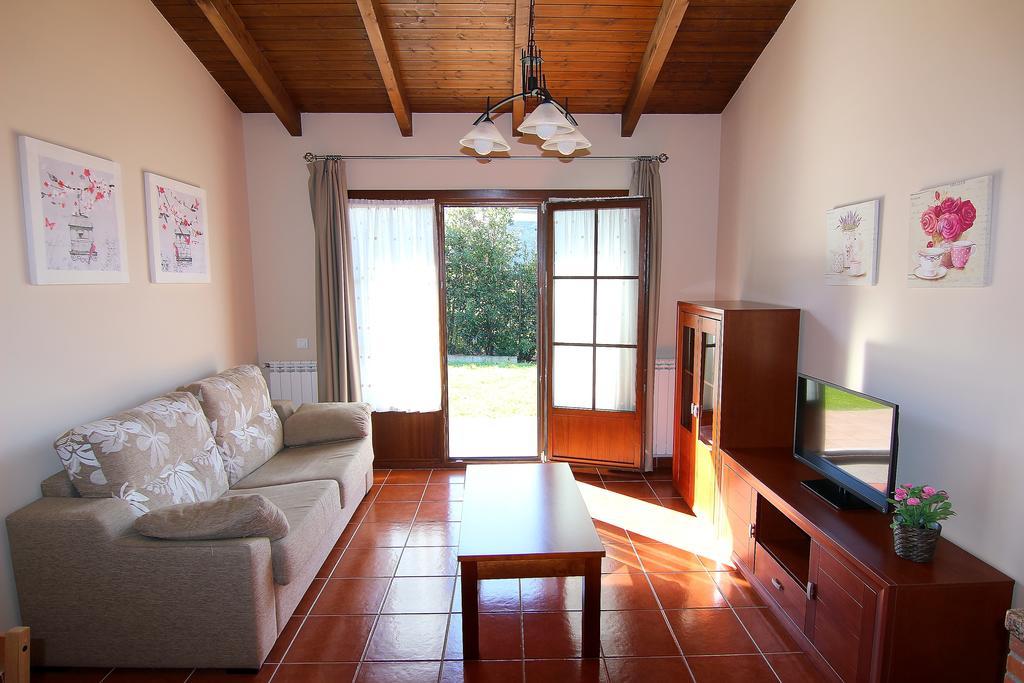 Apartamentos Rurales Senda Costera Hontoria Quarto foto