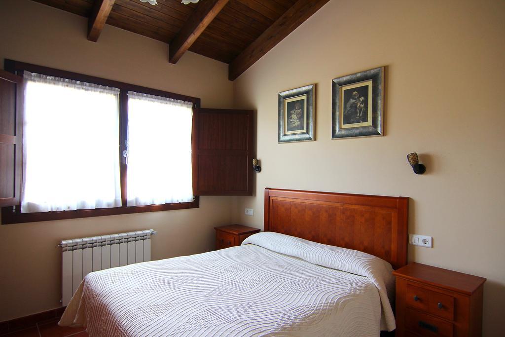 Apartamentos Rurales Senda Costera Hontoria Quarto foto
